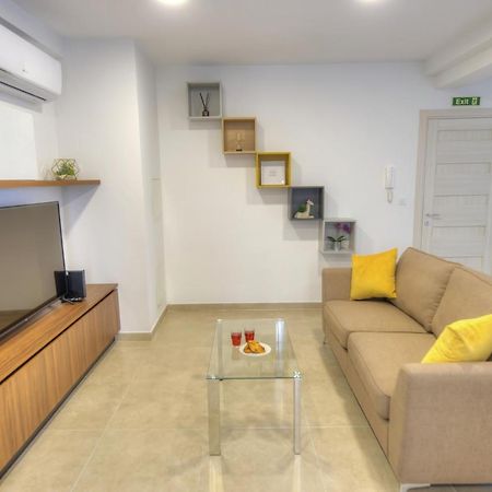 Spacious And Tastefully Furnished 2 Bedroom Apartment Ddif1-3 Gzira Εξωτερικό φωτογραφία